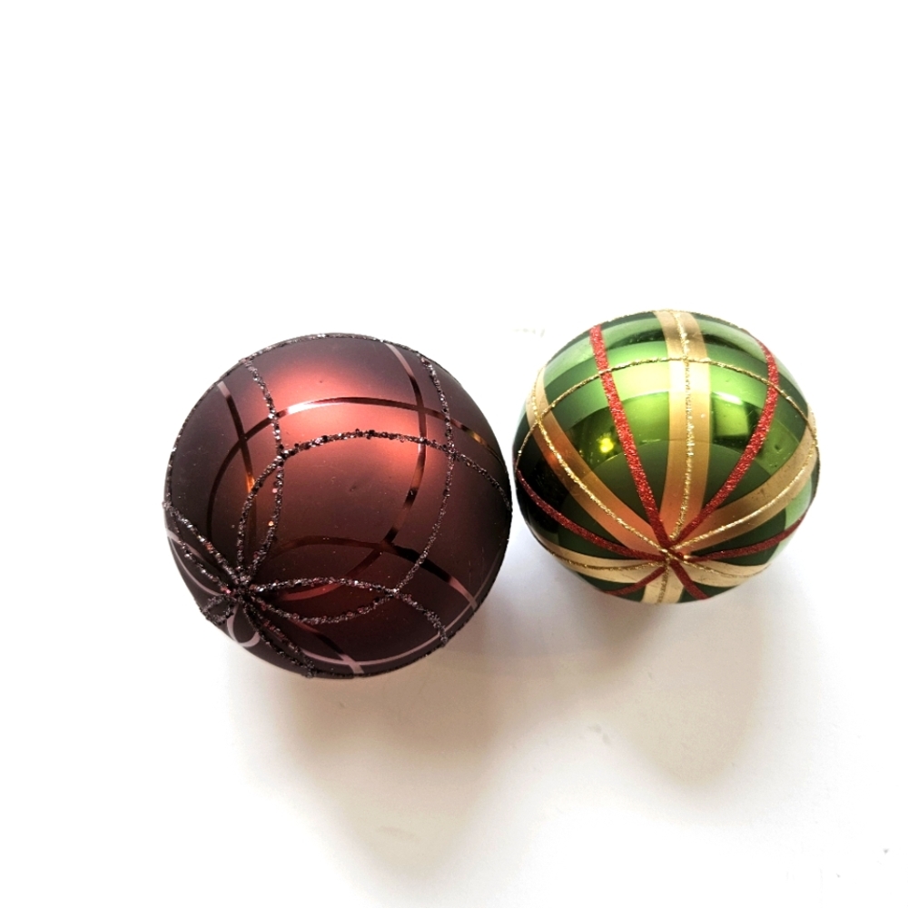Festive Red and Green Holiday Ornaments, Set Of 2 Glass